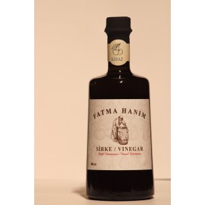 FATMA HANIM Kiraz Sirkesi 500 ml / Meşe Fıçılarında Doğal Fermantasyon