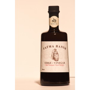 FATMA HANIM Kızılcık Sirkesi 500 ml / Meşe Fıçılarında Doğal Fermantasyon